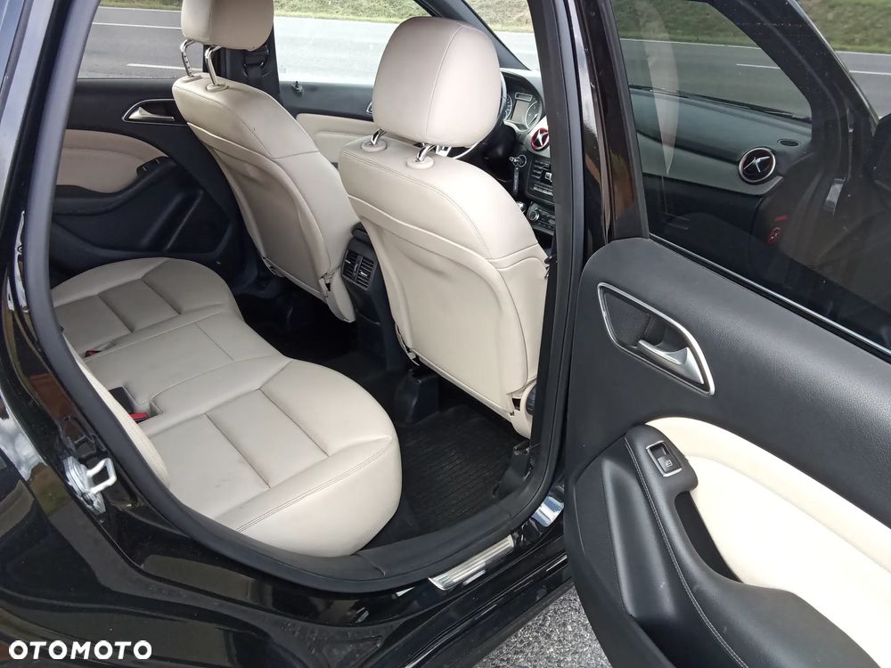 Mercedes-Benz Klasa B 180 CDI BlueEFFICIENCY EDITION 1 - 18