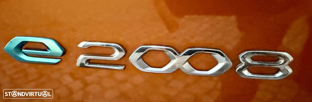 Peugeot e-2008 50 kWh GT - 12