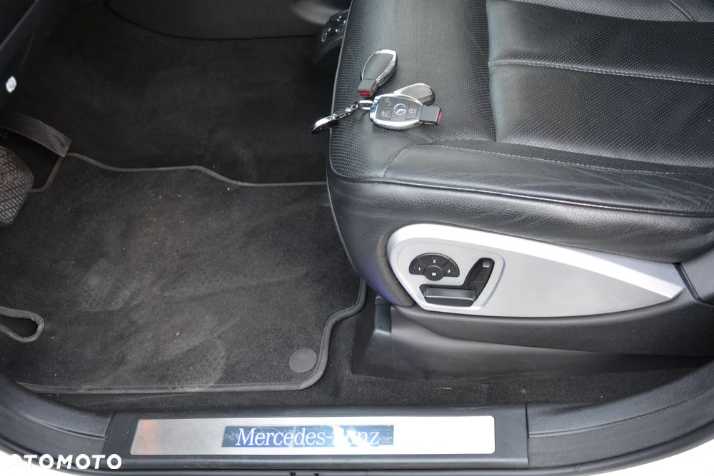 Mercedes-Benz GL 500 4Matic 7G-TRONIC - 7