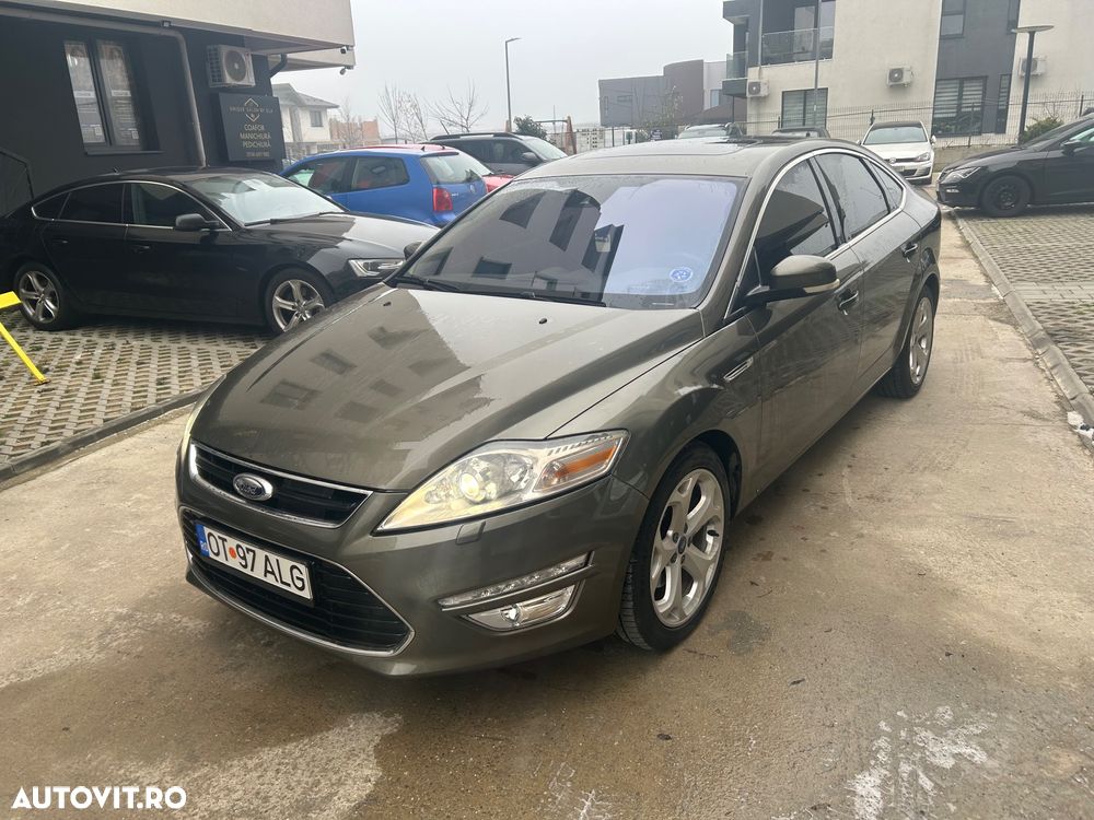 Ford Mondeo 2.0 EcoBoost Powershift Titanium - 1
