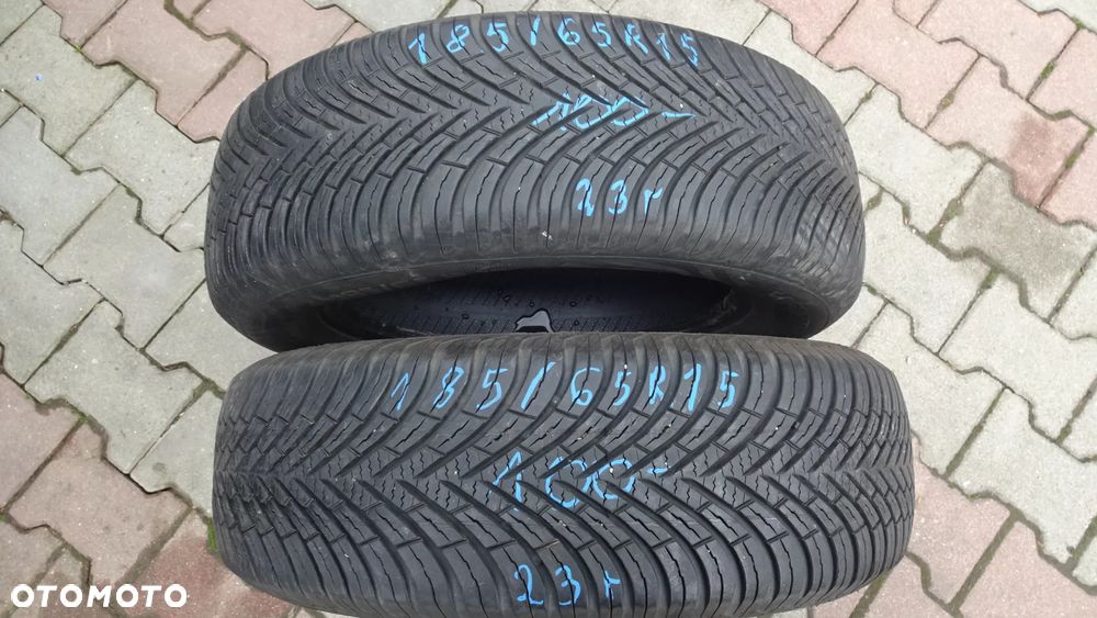 Opona całoroczna 2 szt. Vredestein Quatrac 185/65R15 88 H 2023r.