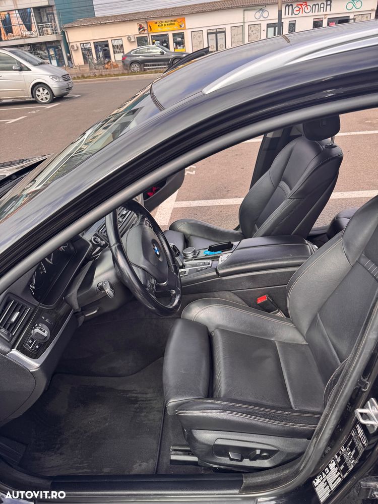 BMW Seria 5 520d xDrive Aut. - 16