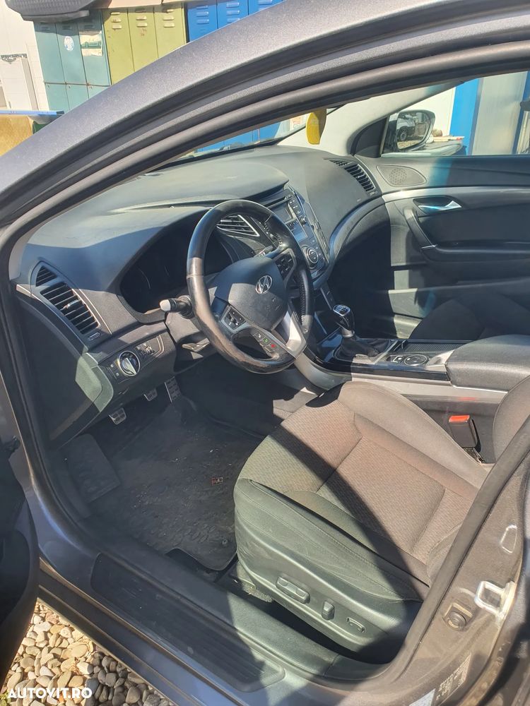 Hyundai i40 - 6