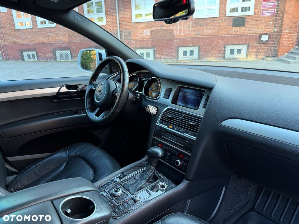 Audi Q7 - 28