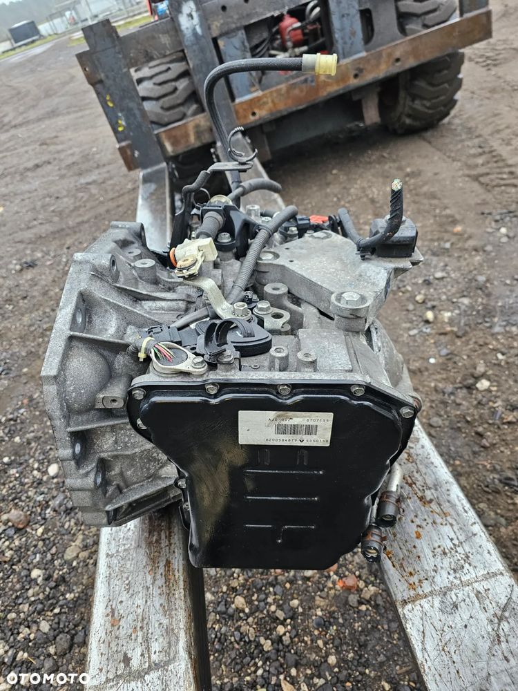 SKRZYNIA BIEGÓW 2.0DCI AUTOMAT AJ0 002 8200584879 - 1