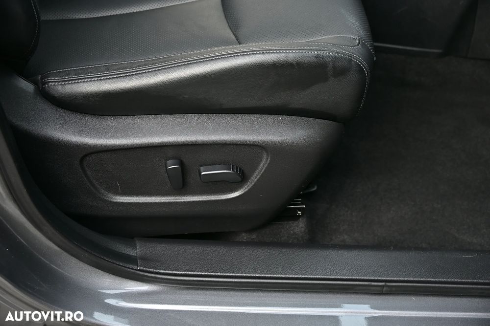 Nissan X-Trail 2.0 dCi ALL-MODE 4x4i Xtronic Tekna - 17