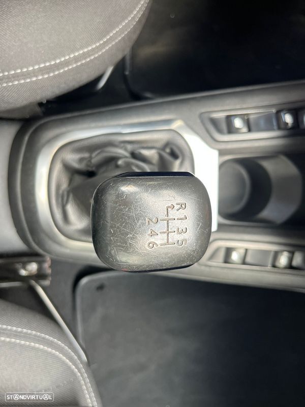 Citroën C-Elysée 1.5 BlueHDi Feel - 25