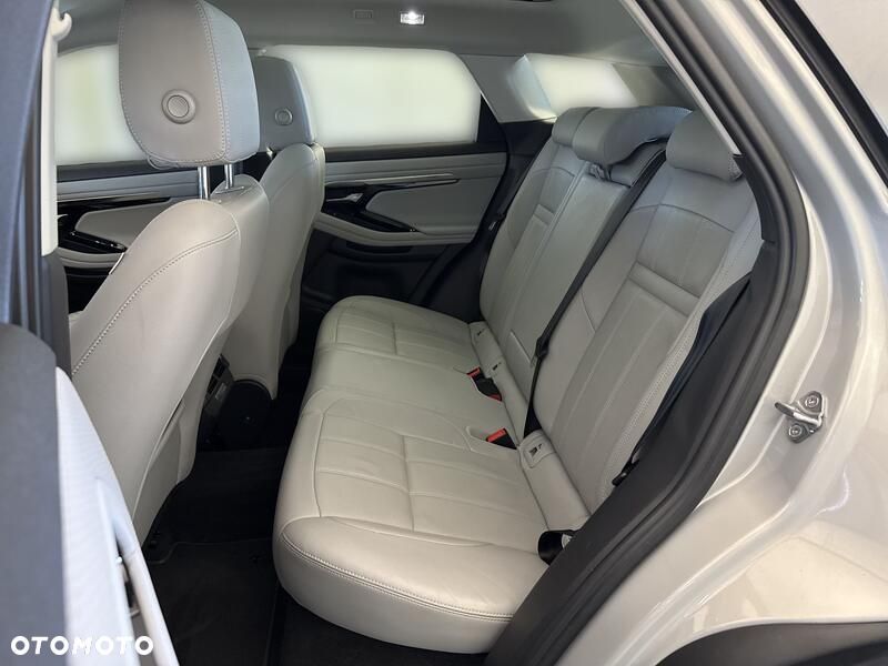 Land Rover Range Rover Evoque - 19