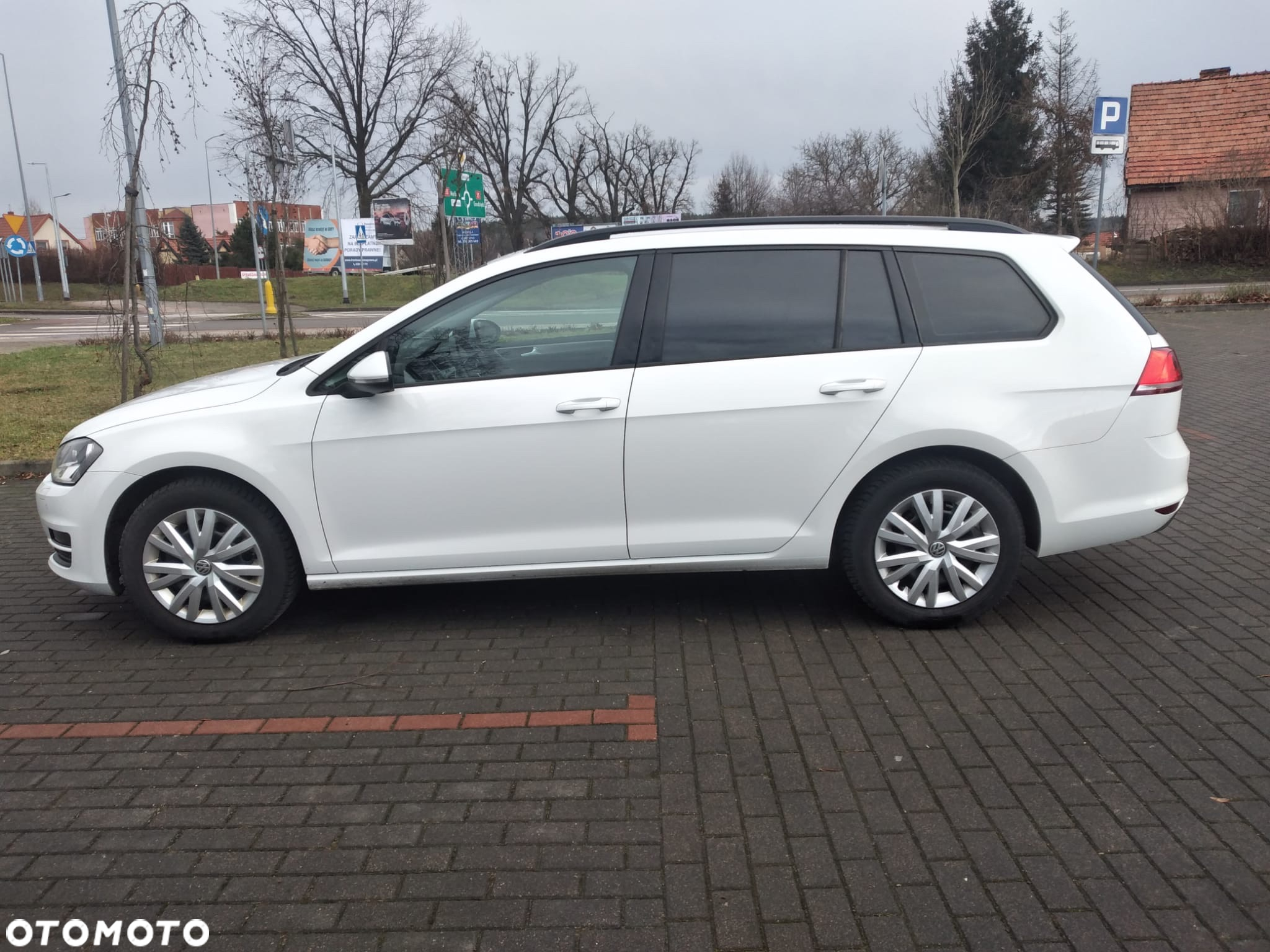 Volkswagen Golf VII 1.6 TDI BMT Trendline - 9