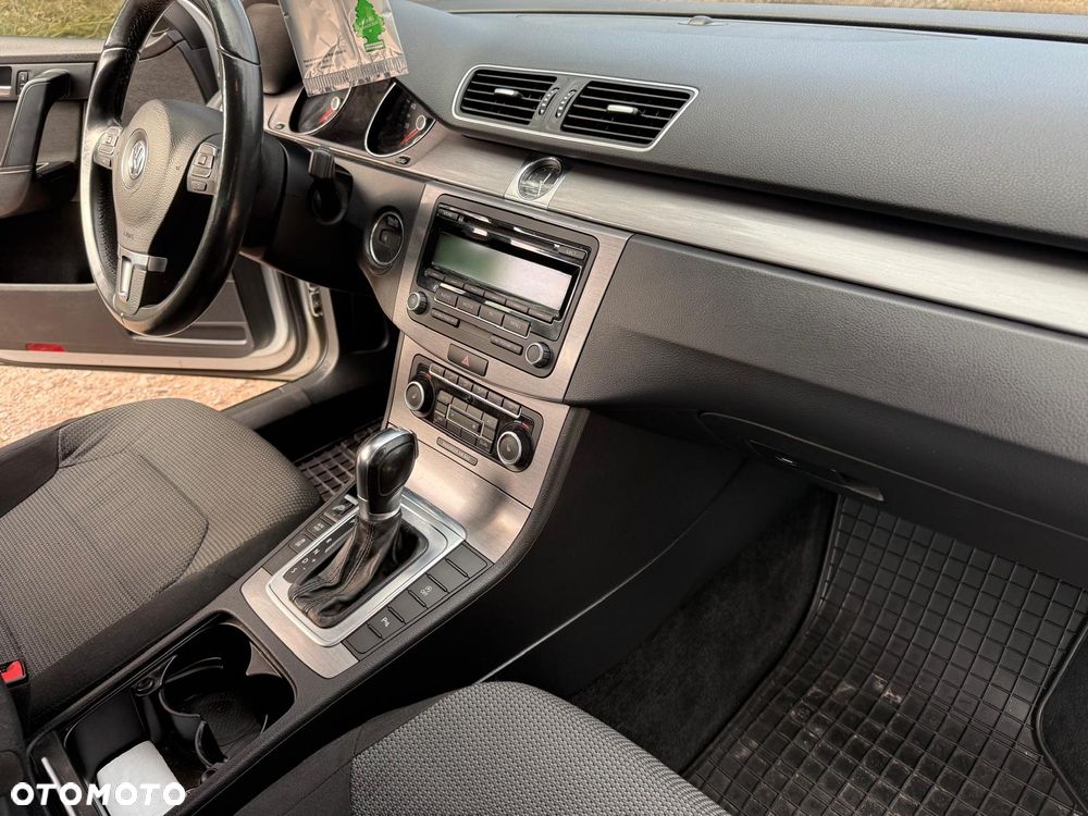 Volkswagen Passat 1.4 TSI DSG BlueMotion Technology Highline - 10