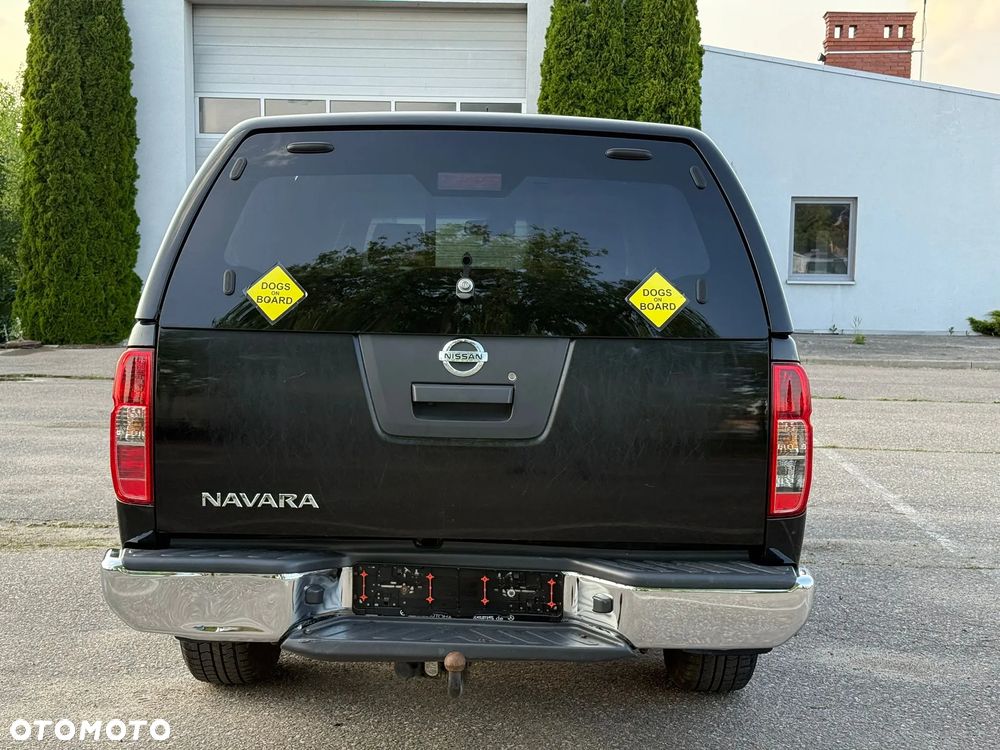 Nissan Navara 3.0 D V6 Platinum Long EU5 - 14