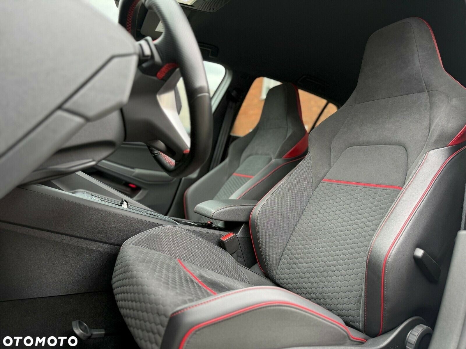 Volkswagen Golf - 9
