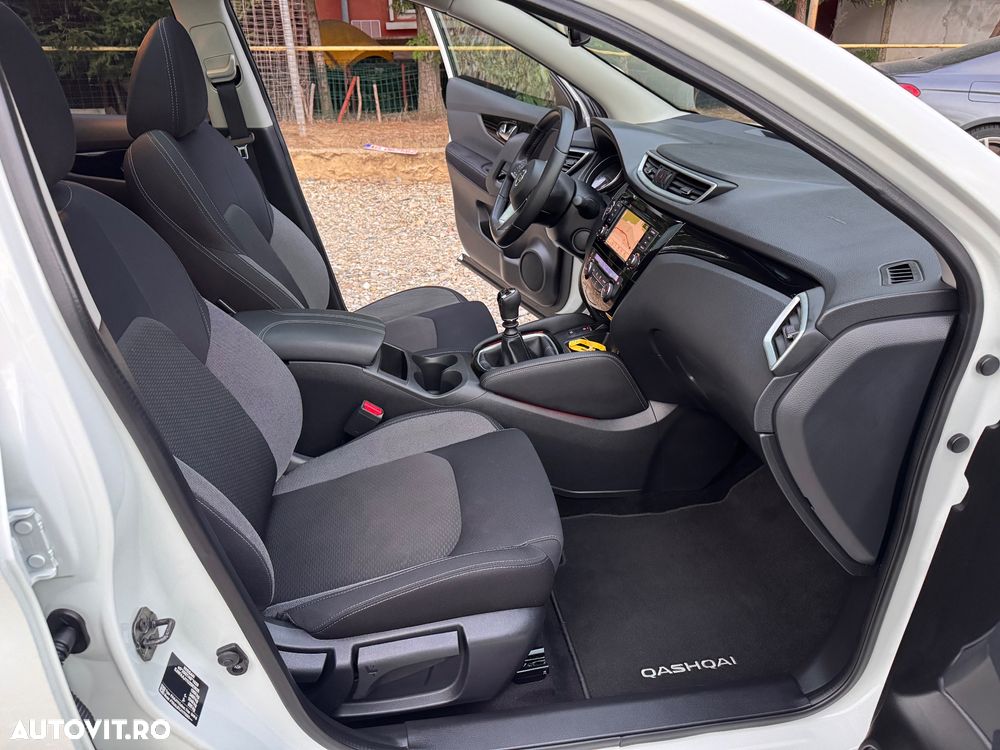 Nissan Qashqai 1.5 DCI TEKNA+ - 26