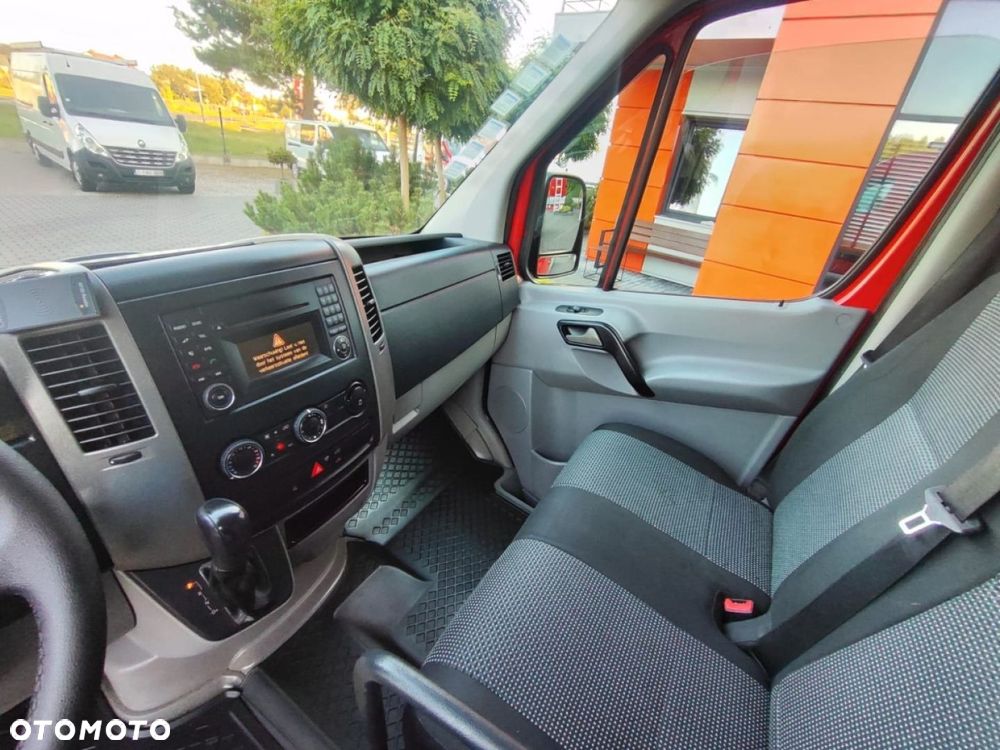 Mercedes-Benz SPRINTER - 18