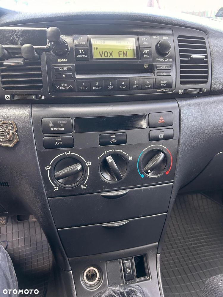 Toyota Corolla 1.4 D-4D Dynamic - 6