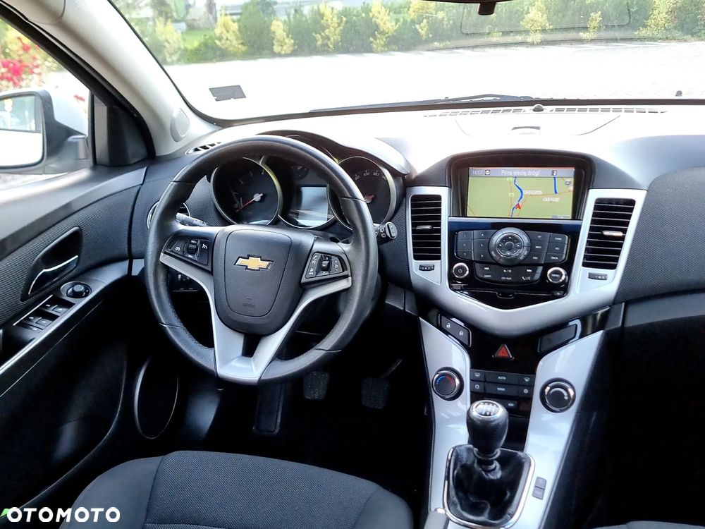 Chevrolet Cruze 1.4T LTZ - 10