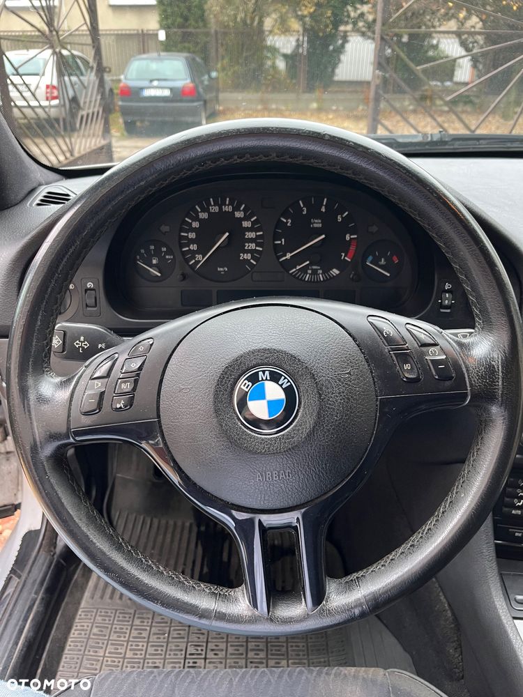 BMW Seria 5 - 33