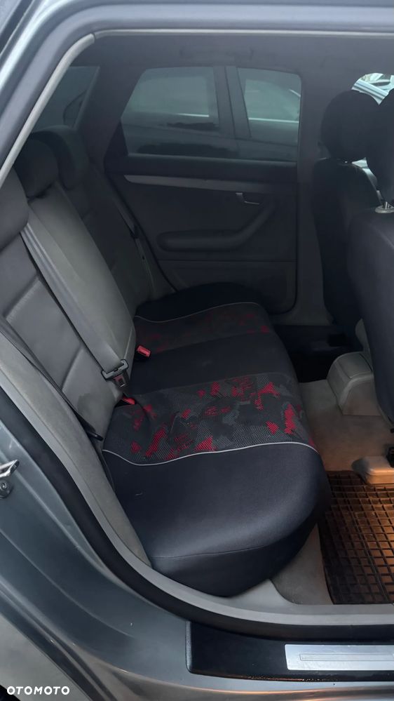 Audi A4 Avant 2.0 TDI - 11
