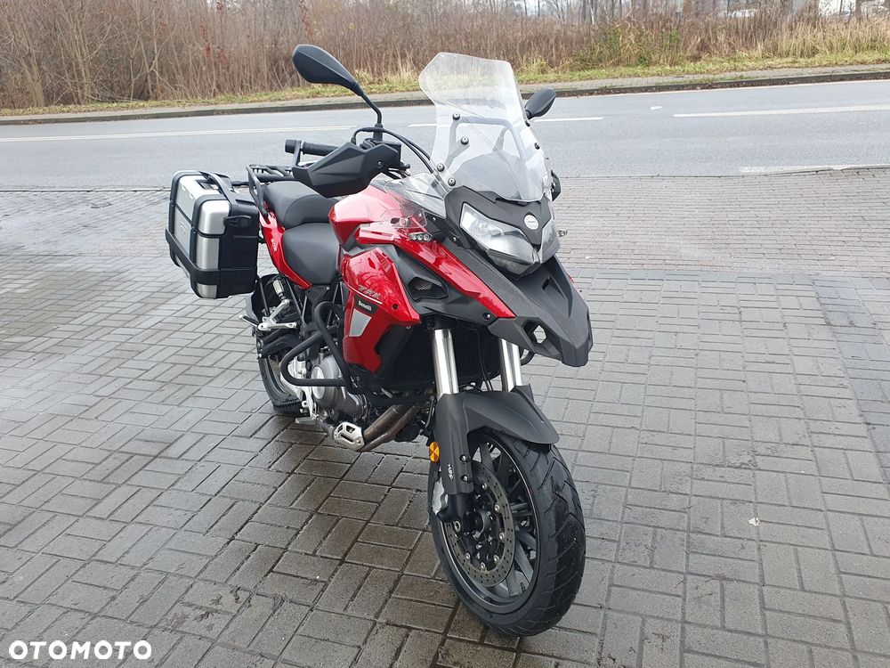 Benelli TRK 502X - 11