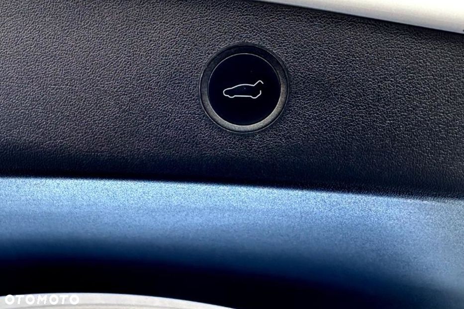 Tesla Model 3 Langstreckenbatterie Allradantrieb Dual Motor Performance - 9