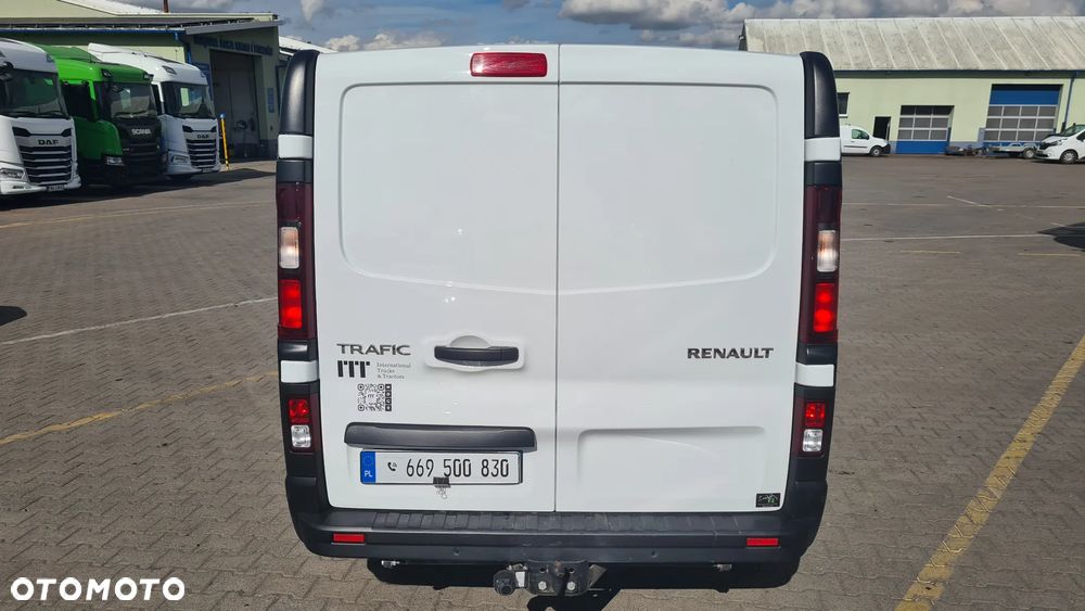 Renault Trafic - 8