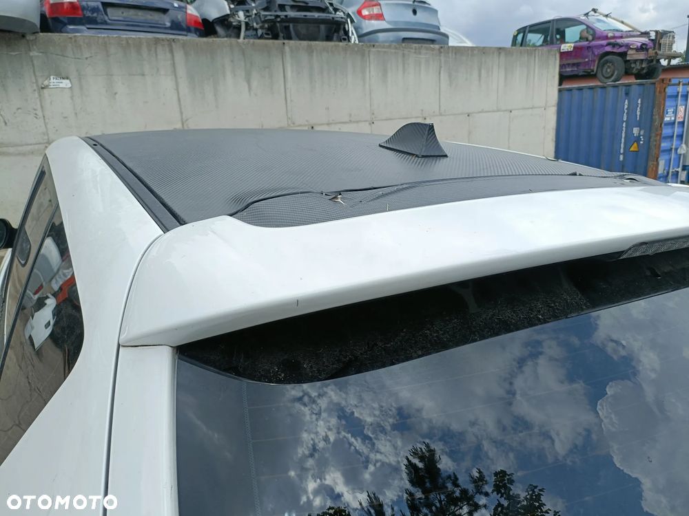MAZDA 3 I BK 03-06 2005 r. SPORT klapa tylna bagażnika biała * - 2