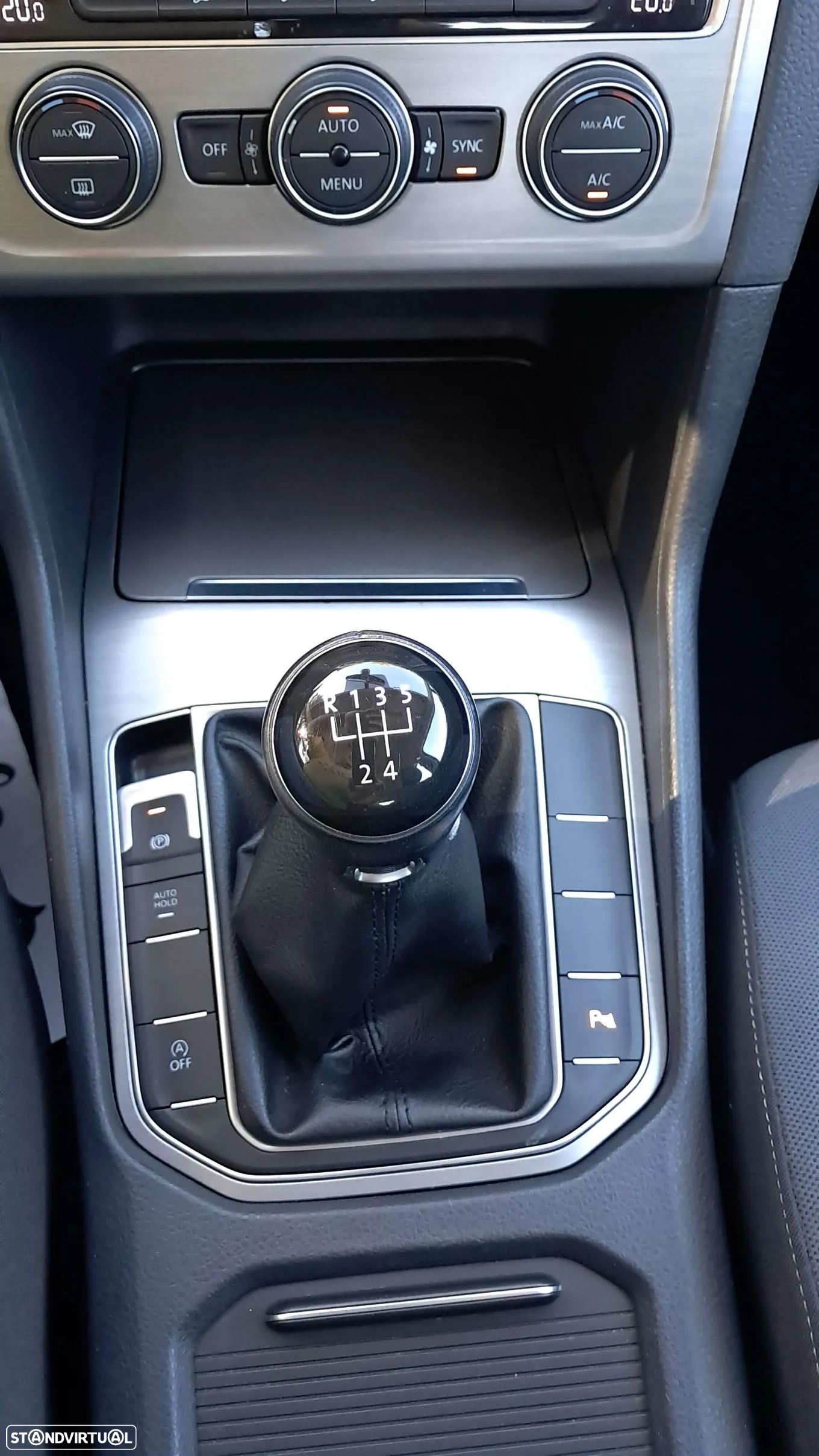 VW Golf Sportsvan 1.6 TDI BlueMotion Comfortline - 18