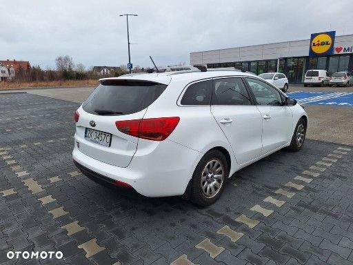 Kia Ceed 1.6 GDI L Business Line - 4