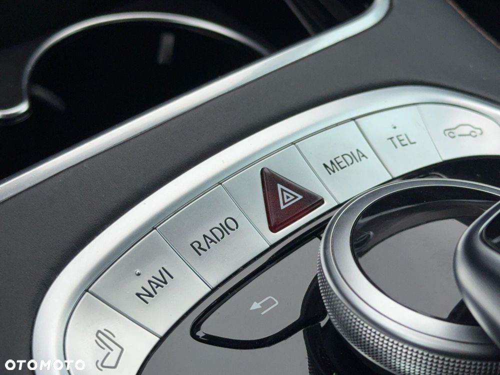 Mercedes-Benz Klasa S 400 d 4-Matic L 9G-TRONIC - 25