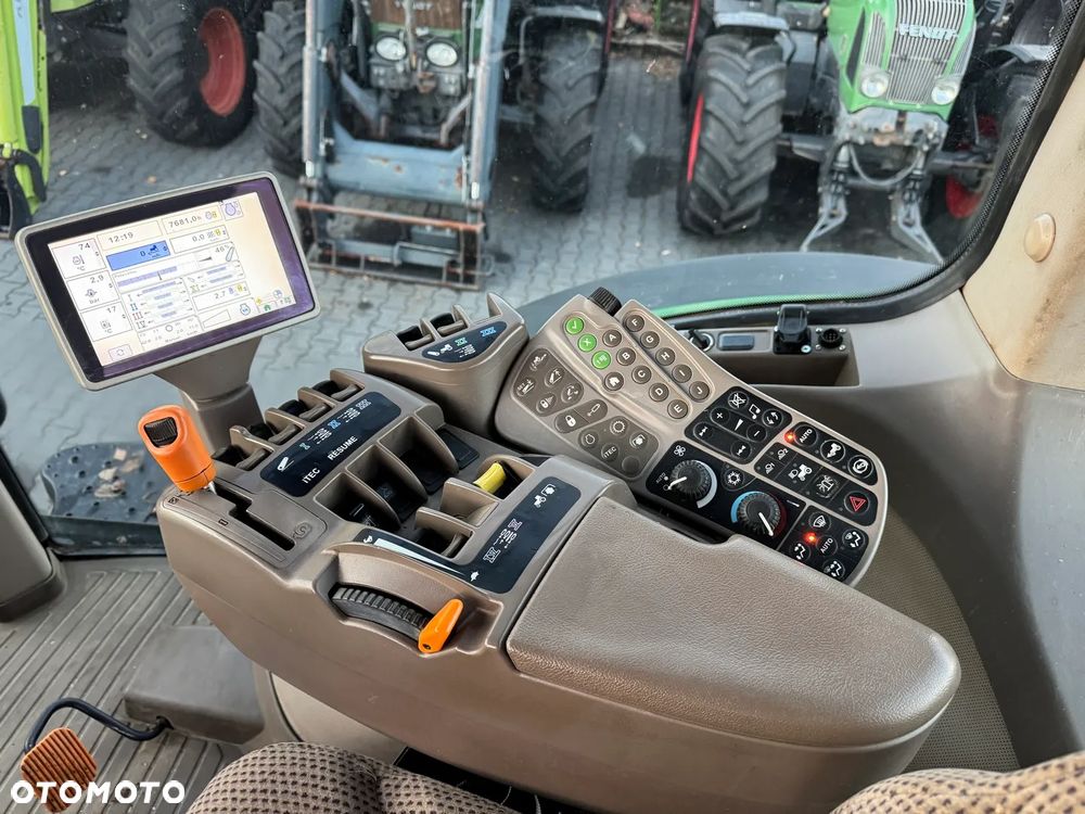 John Deere 7230R - 15