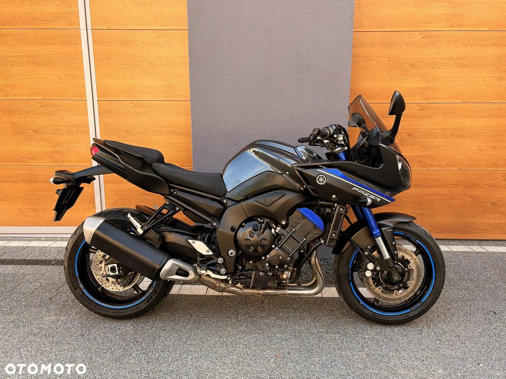 Yamaha FZ8 - 2