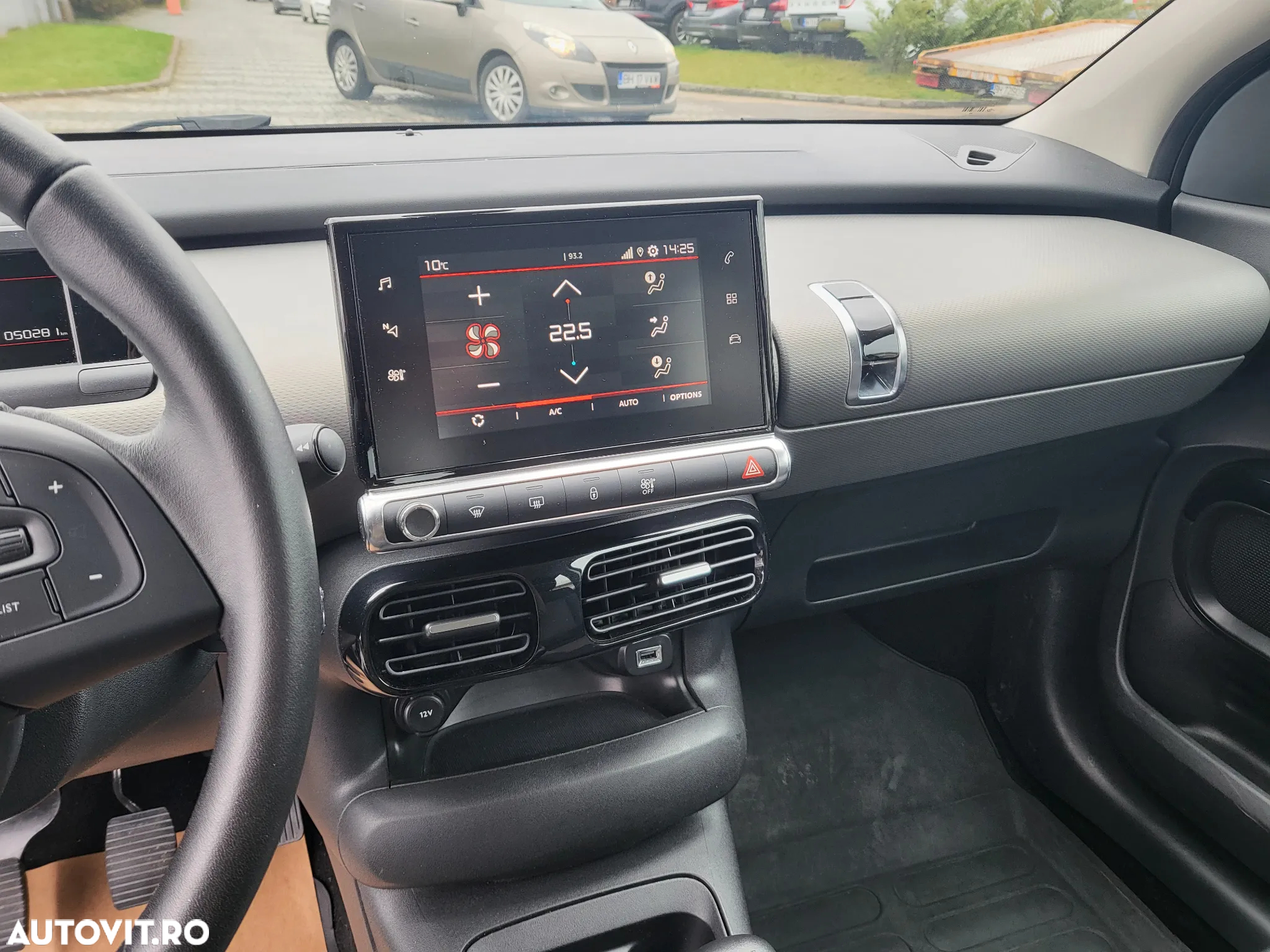 Citroën C4 Cactus 1.2 PureTech S&S BVM6 Feel - 19