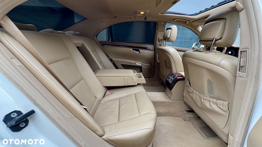 Mercedes-Benz Klasa S 500 L 4-Matic - 29