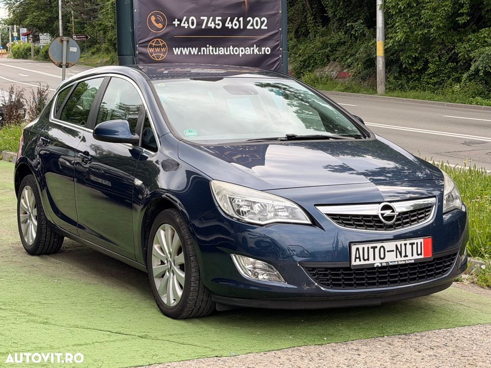Opel Astra 1.4 Turbo Selection - 1
