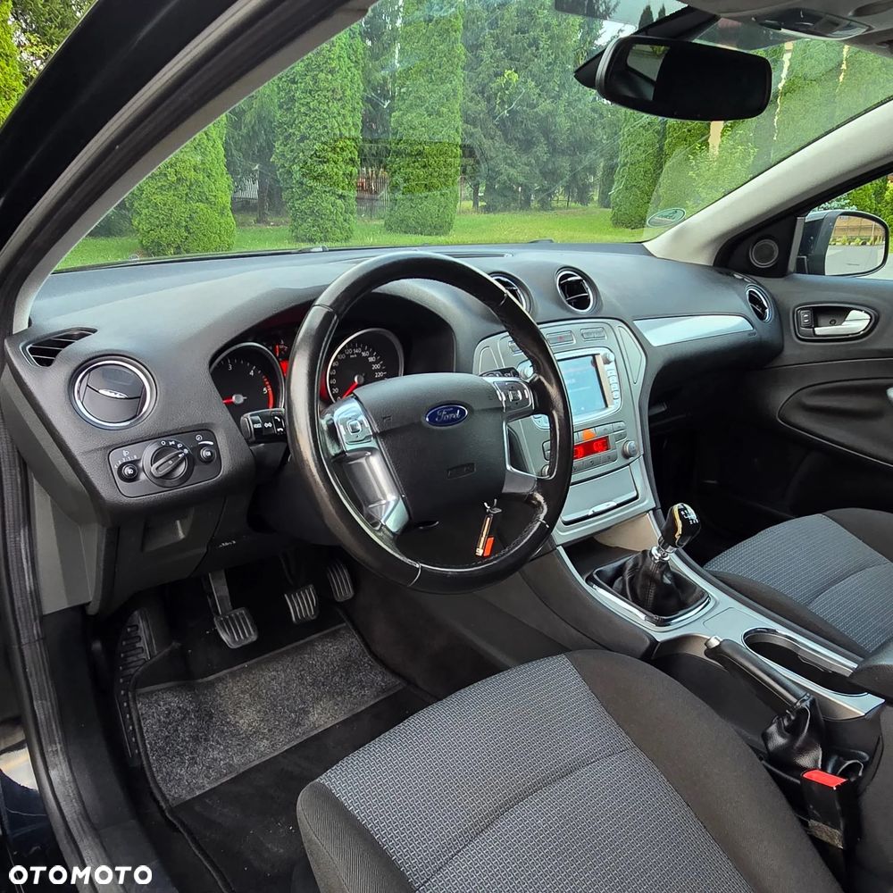 Ford Mondeo 2.0 TDCi Viva Titanium - 24