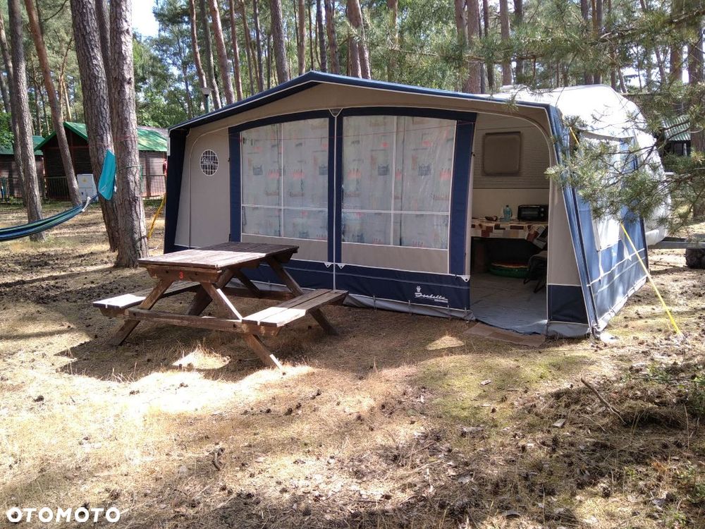 Dethleffs Camper - 2