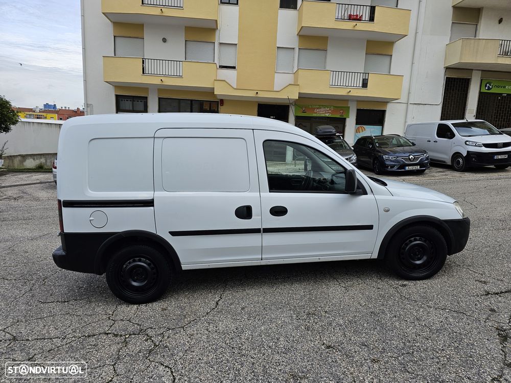 Opel combo A/C - 5