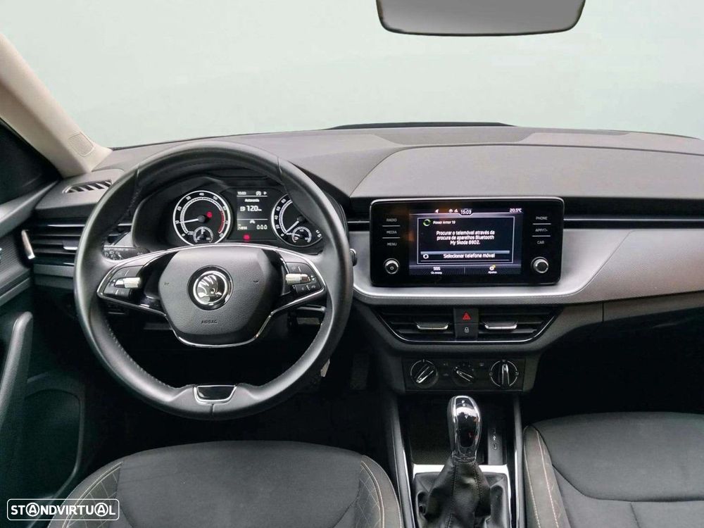 Skoda Kamiq 1.0 TSI DSG - 11