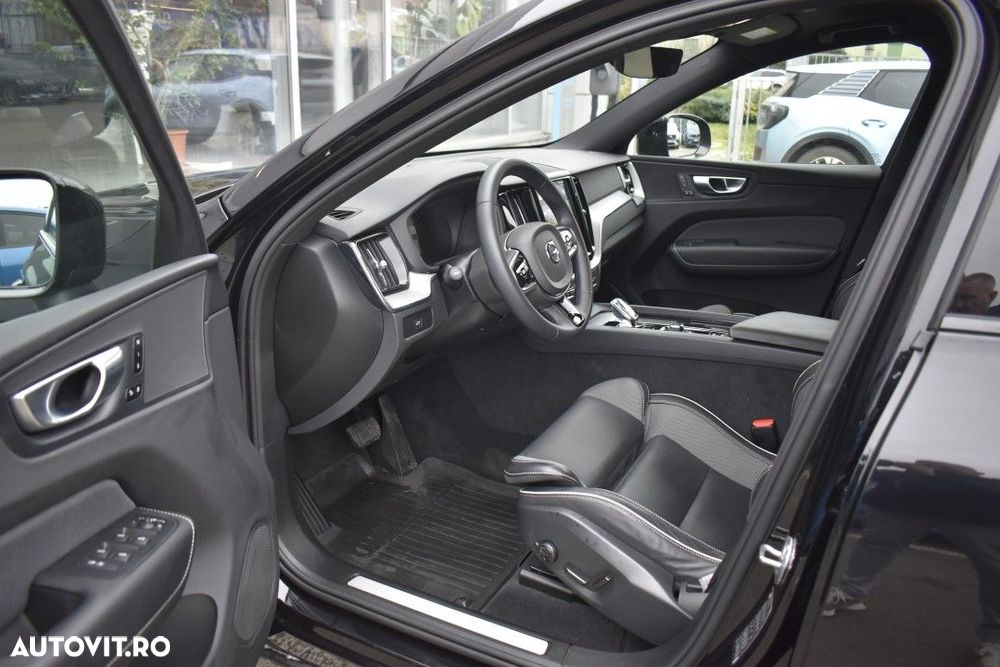 Volvo XC 60 - 41