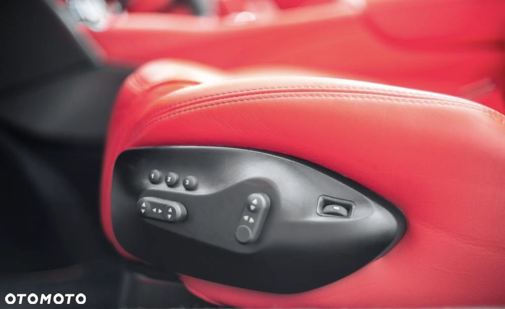 Maserati GranCabrio Sport - 28