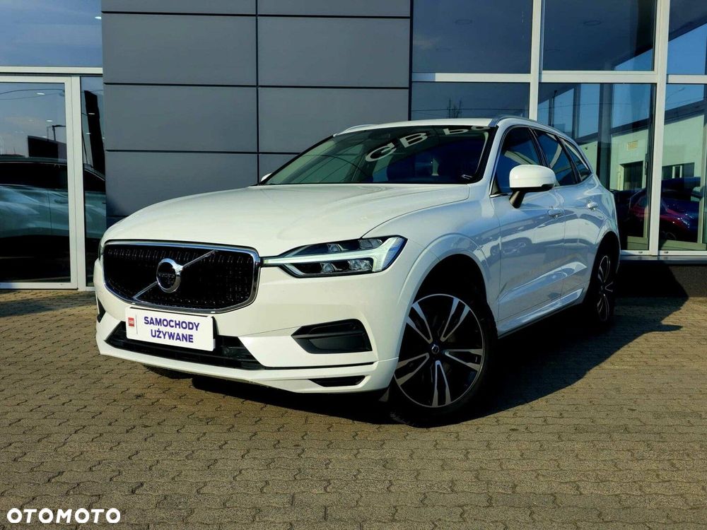 Volvo XC 60 T4 Momentum Pro - 2