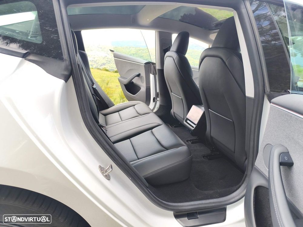 Tesla Model 3 Standard Range Plus RWD - 6
