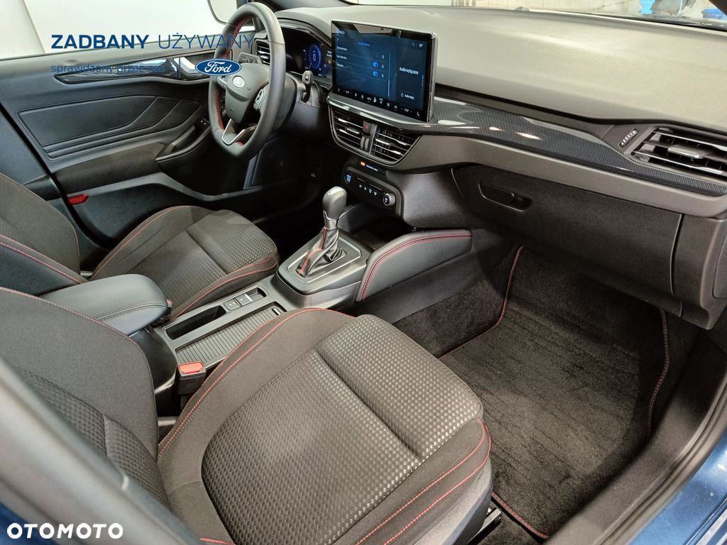 Ford Focus 1.0 EcoBoost mHEV ST-Line X - 13