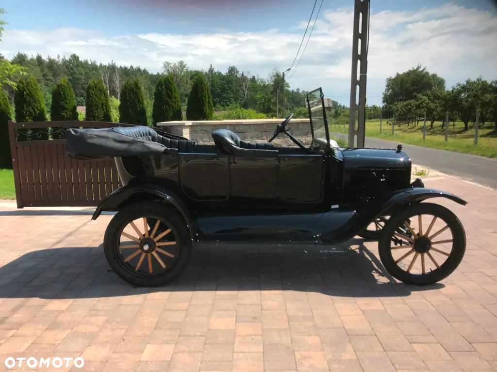 Ford Inny - 2