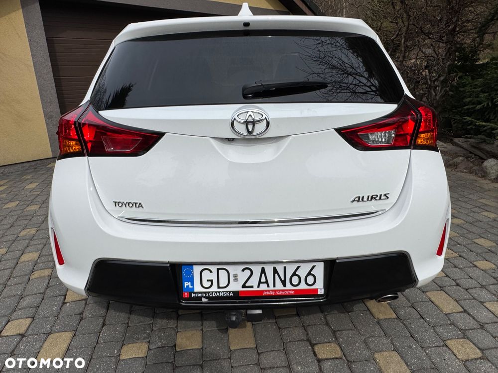 Toyota Auris 2.0 D-4D Prestige - 4