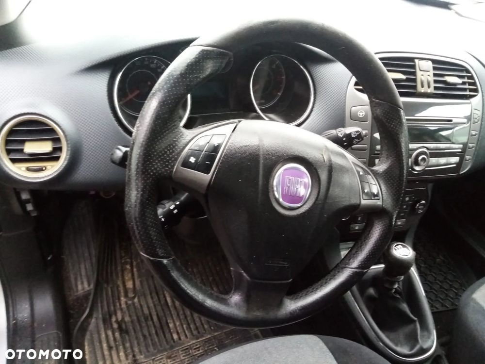 FIAT BRAVO II 07-10 1.9 MULTIJET ALTERNATOR - 24