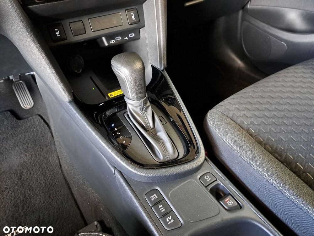 Toyota Yaris Cross Hybrid 1.5 Style - 27
