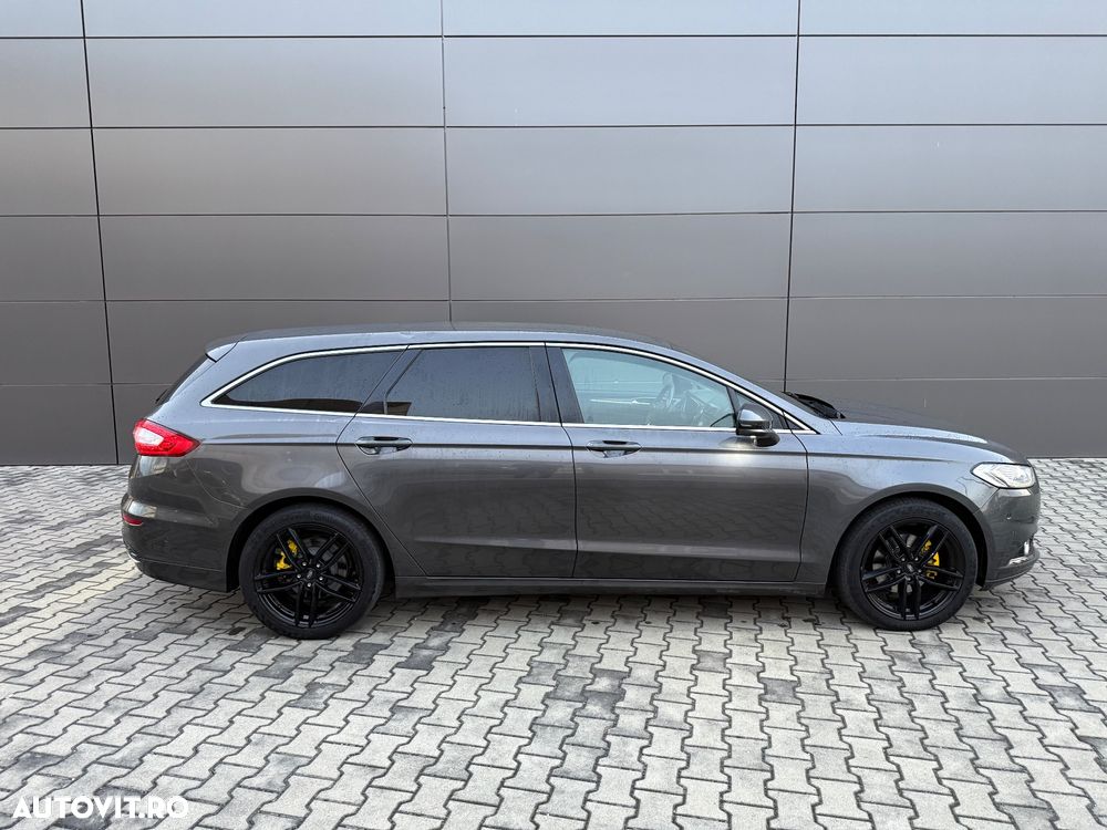 Ford Mondeo 2.0 TDCI PowerShift Titanium - 3