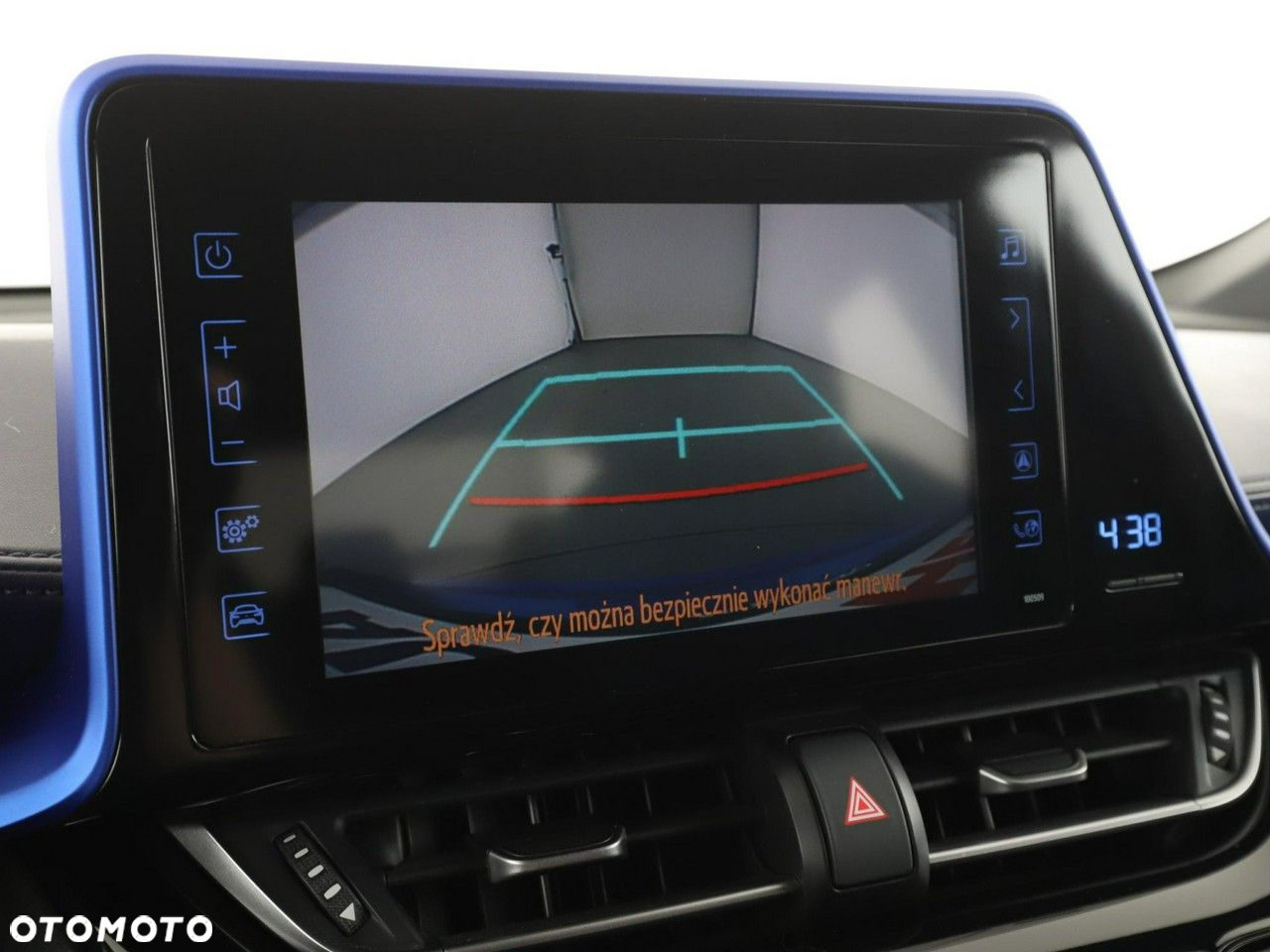 Toyota C-HR 1.8 Hybrid Dynamic - 25