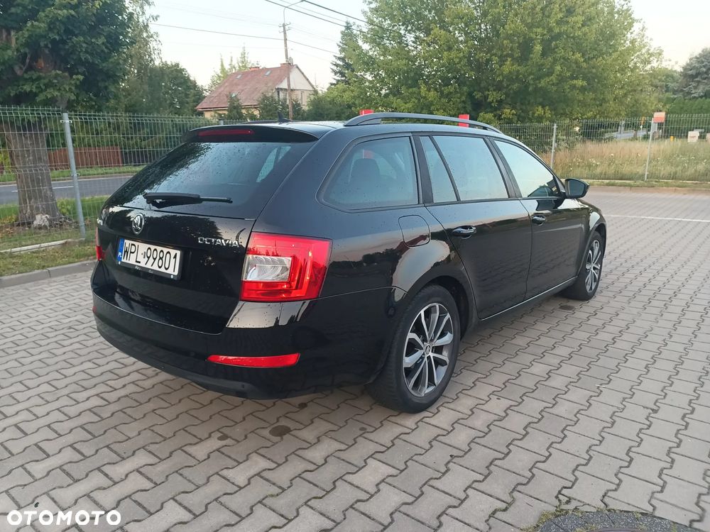Skoda Octavia 2.0 TDI Ambition DSG - 4